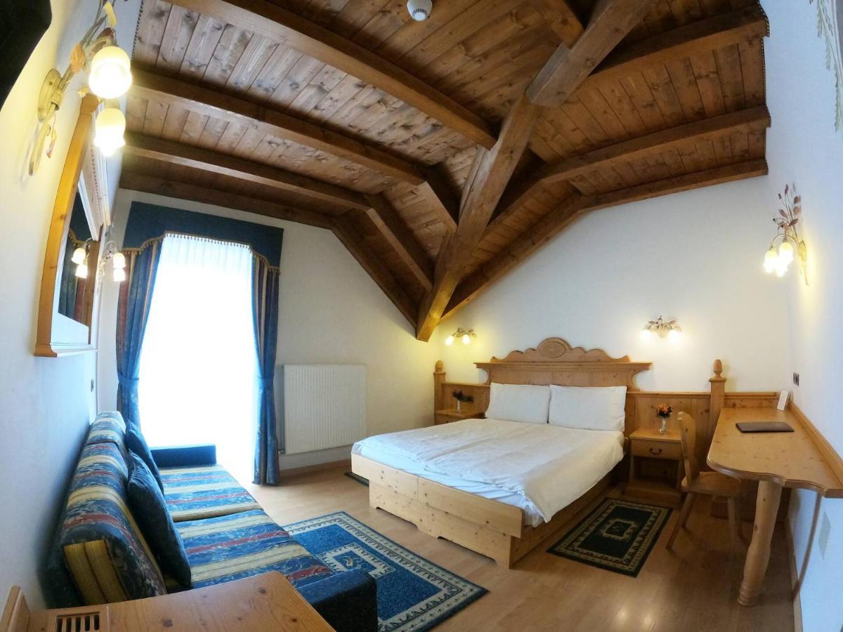 La Torretta Hotel Passo del Tonale Eksteriør billede