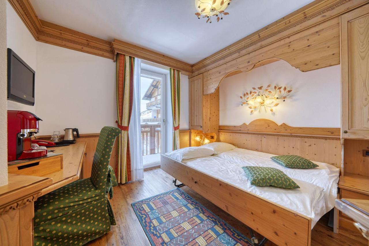 La Torretta Hotel Passo del Tonale Eksteriør billede