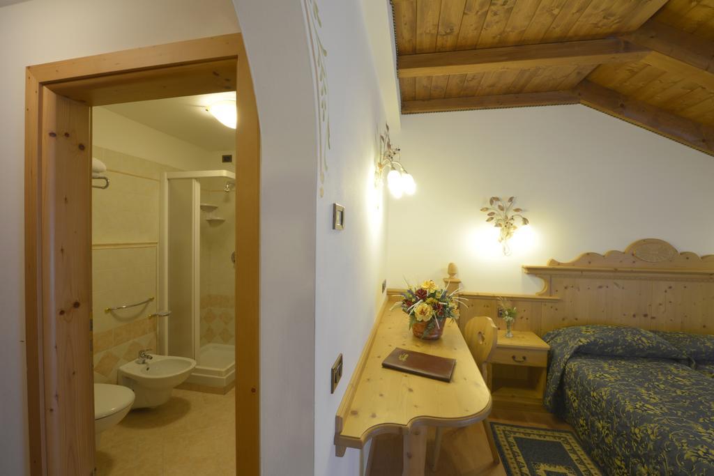 La Torretta Hotel Passo del Tonale Eksteriør billede